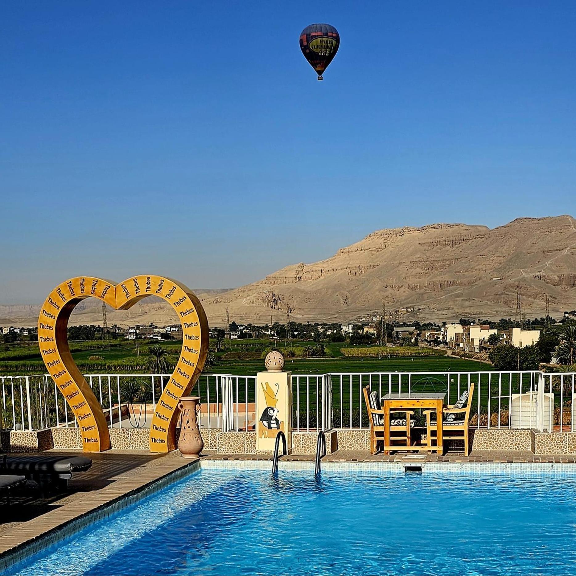 Thebes Hotel ルクソール エクステリア 写真