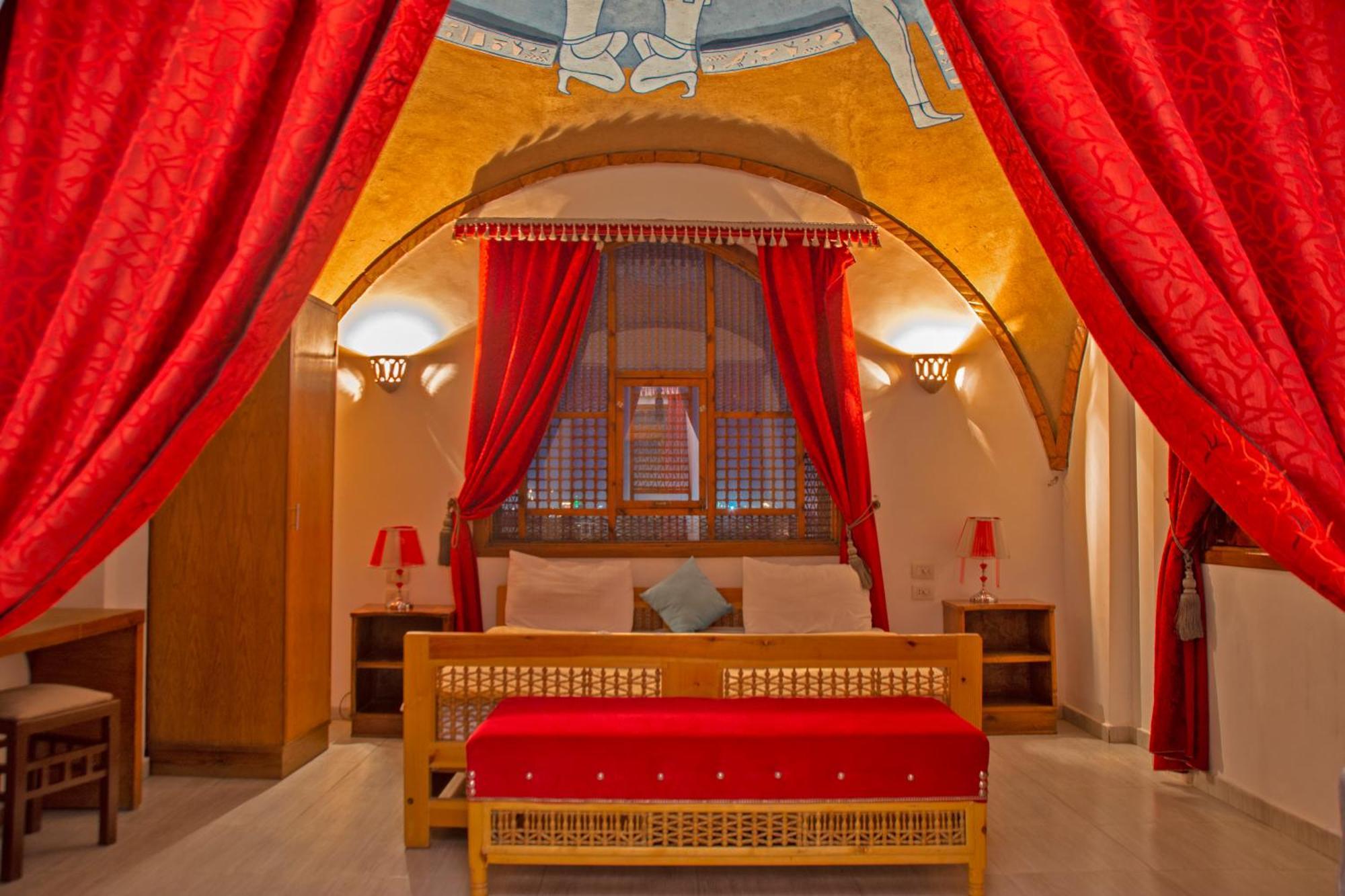 Thebes Hotel ルクソール エクステリア 写真